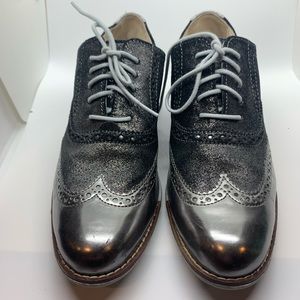 Girls Cole Haan wingtip shoes